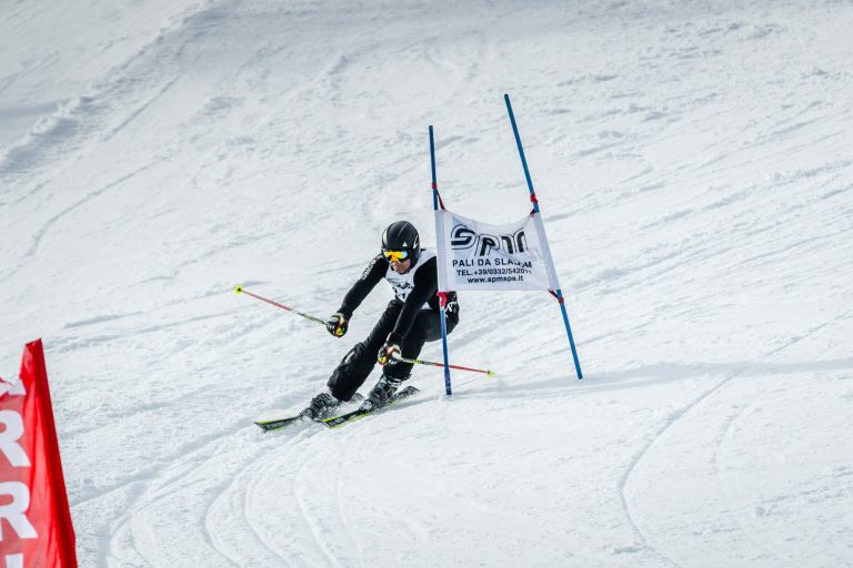 Narciarstwo alpejskie (zjazdowe)