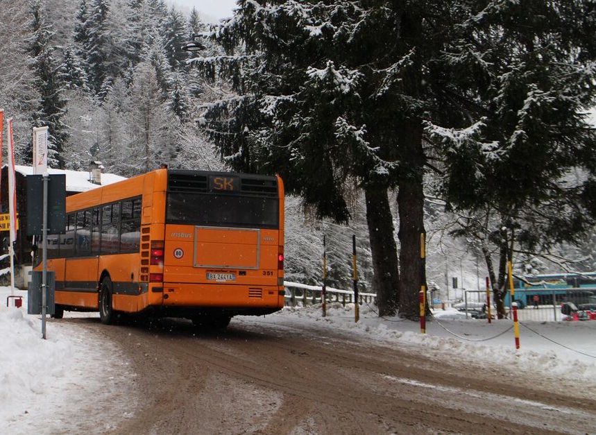 ski bus